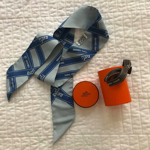 🚫 Sold 🚫 Hermes Twilly Bolduc Pattern